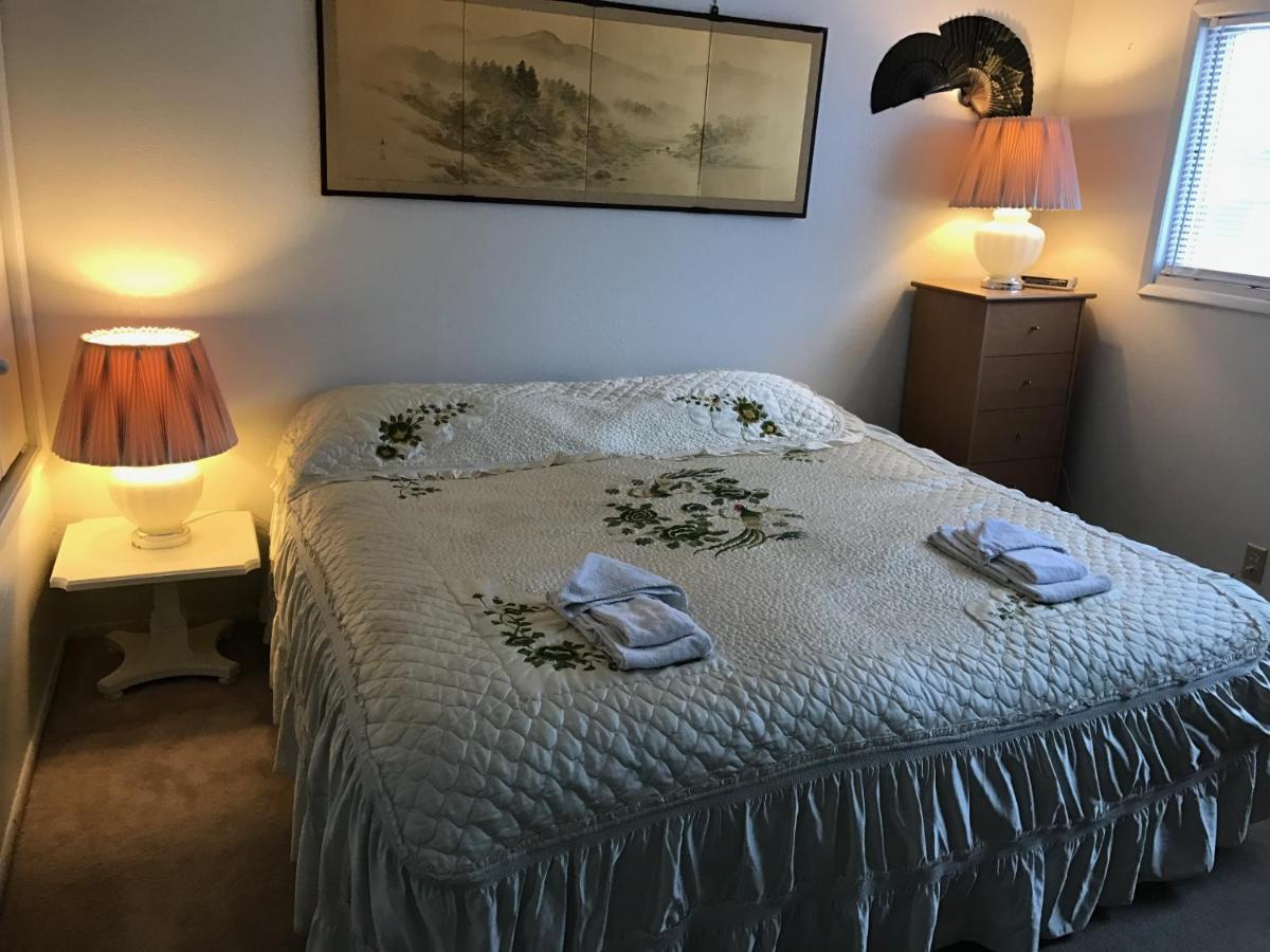 Alaska European Bed & Breakfast Анкоридж Екстер'єр фото