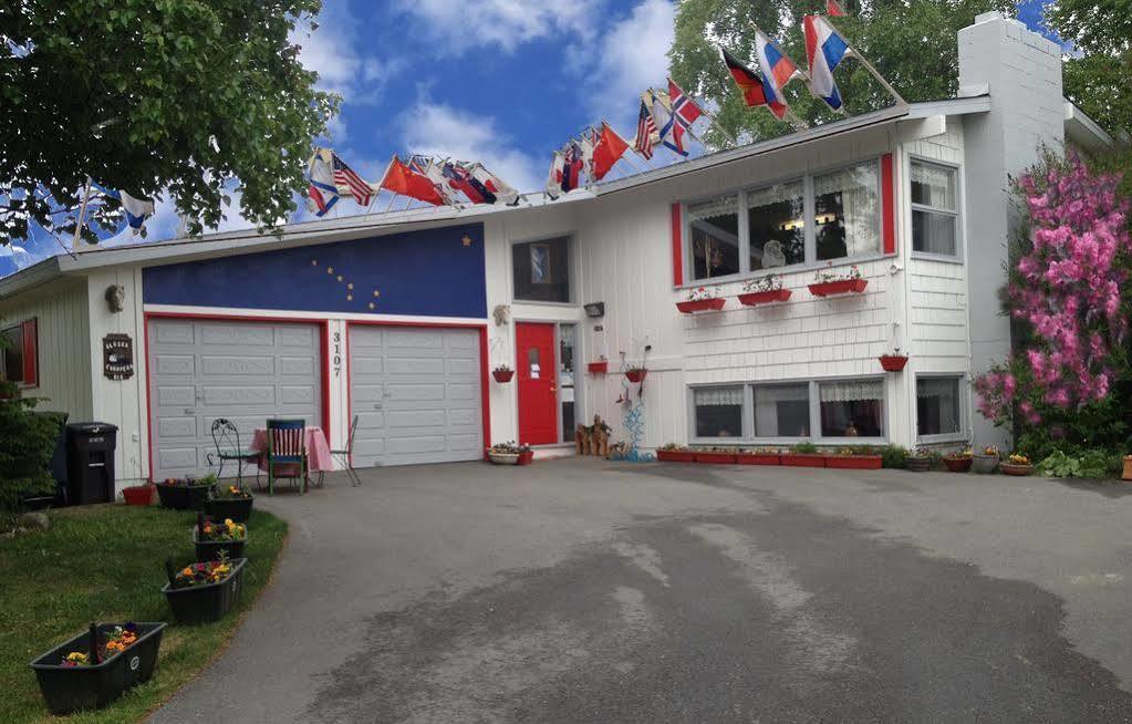 Alaska European Bed & Breakfast Анкоридж Екстер'єр фото